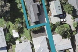 8A Montgomery Avenue, Belmont, Auckland