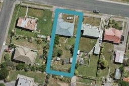 338 Gore Street, Bluff