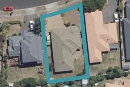 42 Keswick Crescent, Huntington, Hamilton