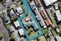 2/8 Elm Street, Avondale, Auckland