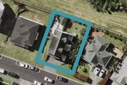 10 Highgrove Lane, Totara Vale, Auckland