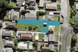 3/3 Arran Street, Avondale, Auckland