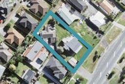 1/884 East Coast Road, Northcross, Auckland