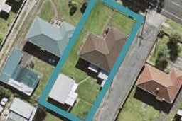 32 Muir Avenue, Mangere Bridge, Auckland