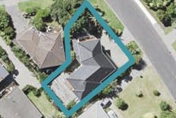 10 Bournemouth Terrace, Murrays Bay, Auckland