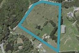 28 Waterfall Road, Paraparaumu