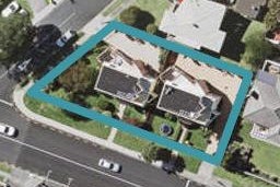 1/55 East Coast Road, Milford, Auckland