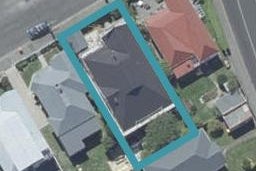 32 Coughtrey Street, Saint Clair, Dunedin