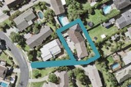 1/21 Pickwick Parade, Mellons Bay, Auckland