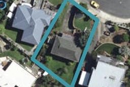 6 Barrington Place, Richmond