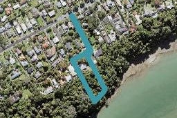 128 Cliff View Drive, Green Bay, Auckland
