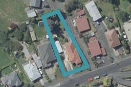 6 Thomson Street, Green Island, Dunedin
