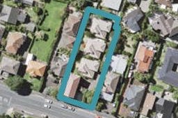 2/71 Kitchener Road, Milford, Auckland