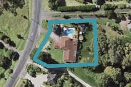 271 Point View Drive, Shamrock Park, Auckland