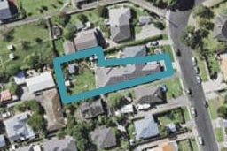 15 Fraser Road, Narrow Neck, Auckland