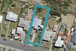 339 Barrow Street, Bluff