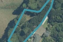 70E Centennial Drive, Whitianga