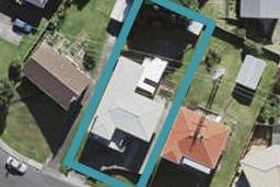 8 Camelot Place, Glenfield, Auckland