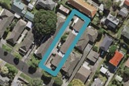 2/25 Moata Road, Onehunga, Auckland