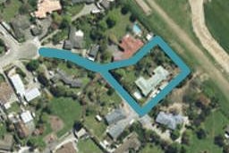 1E Lord Auckland Road, Wakefield