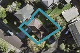 8A Commodore Drive, Lynfield, Auckland