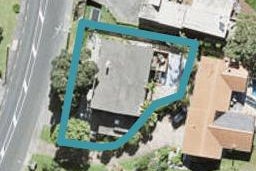 915 Beach Road, Waiake, Auckland