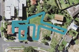 2/2 Overlea Road, Glen Innes, Auckland