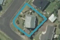 102 Regent Heights, Thames, Thames