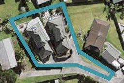 2/21 Jumento Place, Unsworth Heights, Auckland