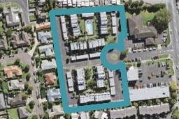 17/5 Carolina Place, Albany, Auckland