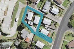 2/83 Redcrest Avenue, Red Hill, Papakura