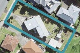 35 Deep Creek Road, Waiake, Auckland