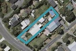 13 Te Moana Road, Waikanae Beach, Waikanae