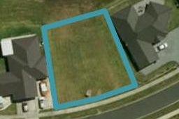 15 O'Farrell Drive, One Tree Point