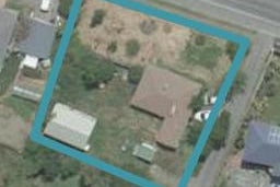 5687 West Coast Road, Springfield, Springfield