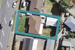 8A Forest Hill Road, Henderson, Auckland
