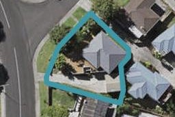 1 Erica Road, Sunnynook, Auckland