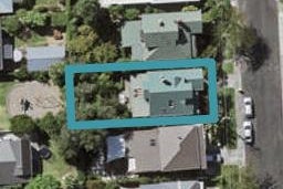21 Roslyn Terrace, Stanley Point, Auckland