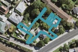 15 Red Arches Road, Henderson, Auckland