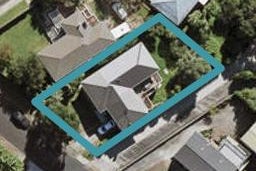 24 Deuxberry Avenue, Northcote, Auckland