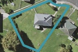 7 Lowe Street, Belmont, Auckland