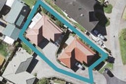 2/12 Windsong Court, Northpark, Auckland