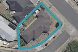 2 Vermont Court, Huntington, Hamilton