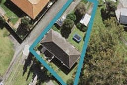 1/11 Lenihan Street, Northcote, Auckland