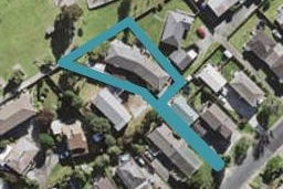 1/33 Simon Ellice Drive, Bayview, Auckland