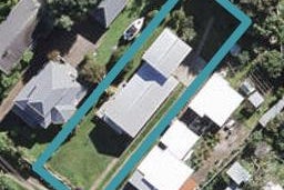 14 Mcmillan Road, Omiha, Waiheke Island
