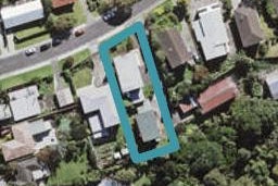 2/5 McDowell Crescent, Hillcrest, Auckland