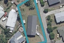 26 Defoe Avenue, Hillcrest, Hamilton