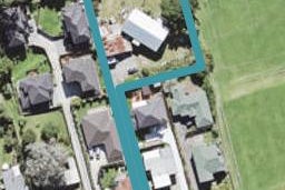 29 Cliff View Drive, Green Bay, Auckland
