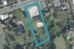 8 Monowai Road, Ravensbourne, Dunedin